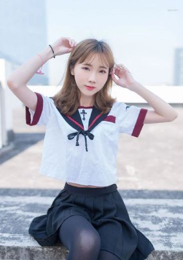 黑白潜行2_HD高清免费观看
