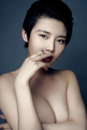 台湾版淫贼女皇武则天81分钟_BD高清视频播放