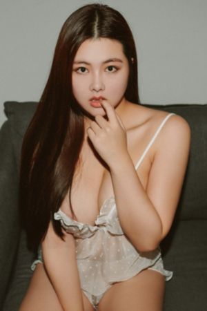 老板的办公桌hd_高清完整无删减高清视频播放