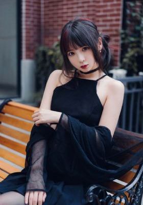 玫瑰的故事在线观看_BD英语完整版观看