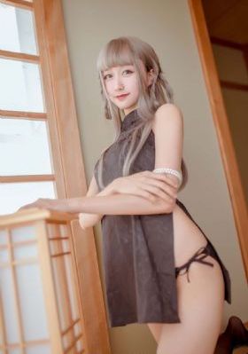 小矮人在线观看完整版免费高清_1080动漫在线观看