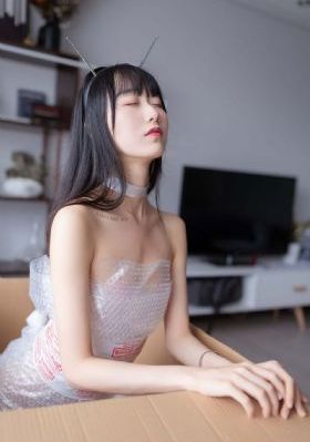 披萨女孩_4K手机在线观看